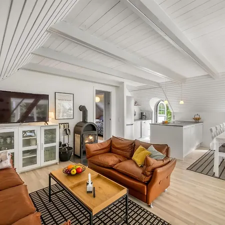 Roger - 800m To The Fjord By Interhome Feriehus *
